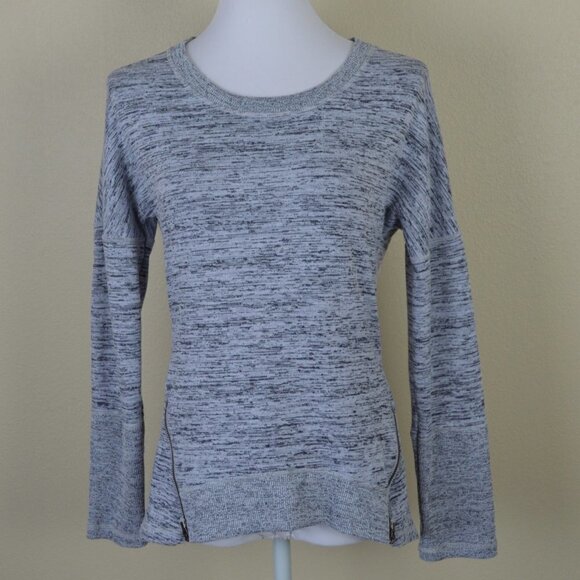 Athleta Blissful Sharkbite Top - Picture 6 of 8